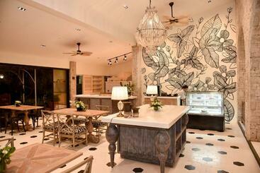 호텔 Montebello Villa