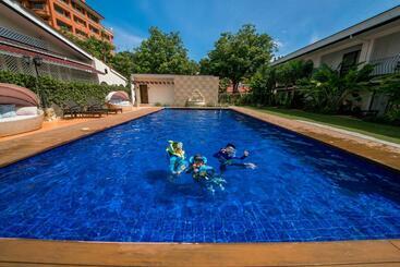 호텔 Montebello Villa