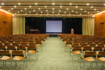 Porto Palácio Hotel By The Editory