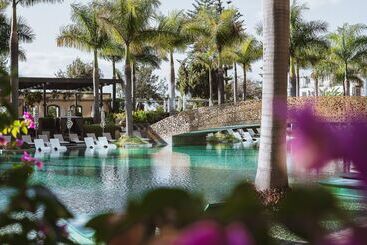 Savoy Palace, The Leading Hotels of The World Savoy Signature