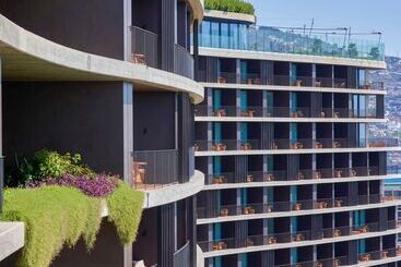 Savoy Palace, The Leading Hotels of The World Savoy Signature