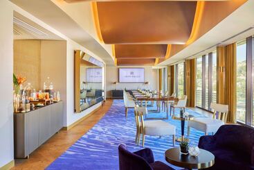 Savoy Palace, The Leading Hotels of The World Savoy Signature