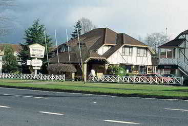 هتل SilverOaks Resort Heritage