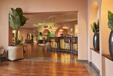 Suite Hotel Eden Mar   Portobay