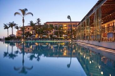 Suite Hotel Eden Mar   Portobay