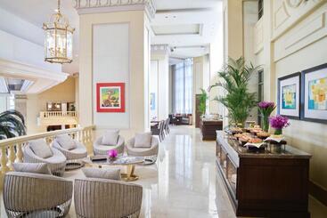 هتل The Peninsula Manila