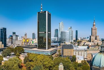 酒店 Warsaw Presidential