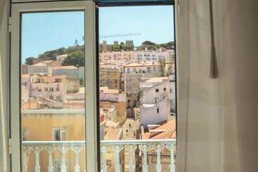پانسیون Grande Pensao Residencial Alcobia