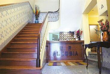 پانسیون Grande Pensao Residencial Alcobia