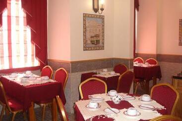 پانسیون Grande Pensao Residencial Alcobia
