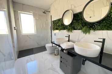اقامتگاه Made Inn Faro