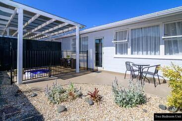 Thermal Oak Motel