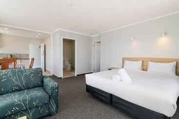 Thermal Oak Motel