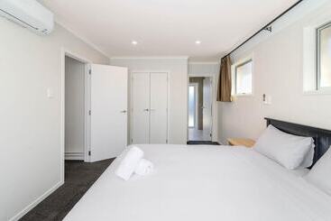 Thermal Oak Motel