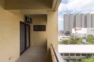 Tropicana Suites