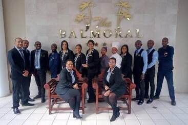 酒店 The Balmoral   Halaal