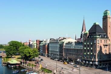Elite Hotel Savoy