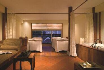 هتل Fairmont Singapore