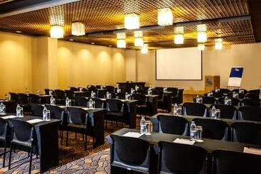 هتل Garden Court Kimberley