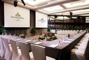 هتل Goodwood Park