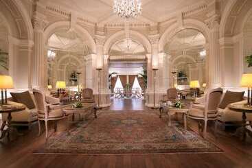 هتل Goodwood Park