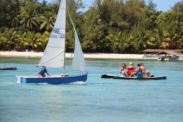 هتل Muri Beach Club