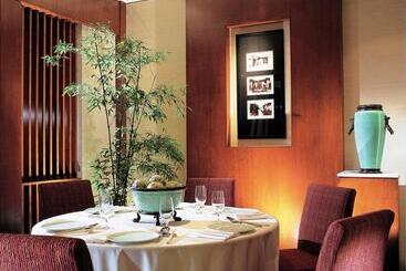 Orchard Hotel Singapore