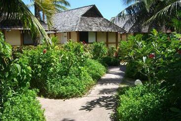 هتل Palm Grove
