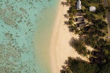 هتل Palm Grove