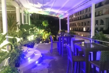 هتل Peninsula Excelsior Singapore, A Wyndham