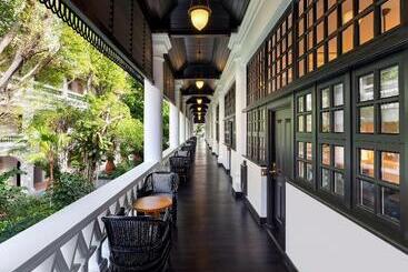 هتل Raffles  Singapore