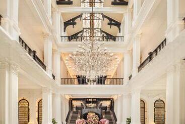 هتل Raffles  Singapore