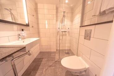 هتل Scandic Hallandia