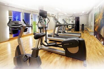 هتل Scandic Linkoping Vast
