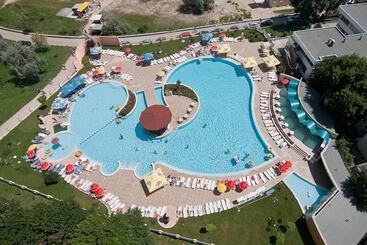 هتل Sirena Saturn All Inclusive