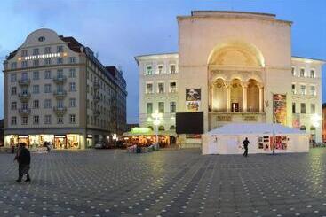 酒店 Timisoara