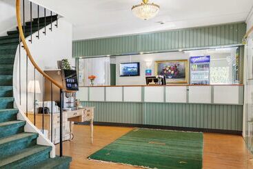 L Frykenstrand; Sure Hotel Collection By Best Western