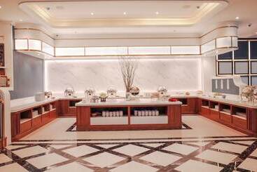 Chiang Mai Orchid Hotel Sha Extra Plus