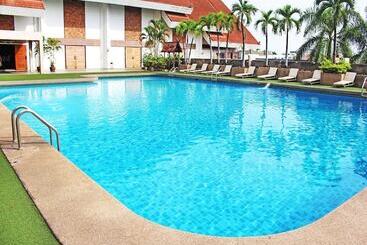 Chiang Mai Orchid Hotel Sha Extra Plus
