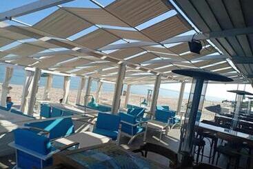 Abou Sofiane Hotel Families And Couples