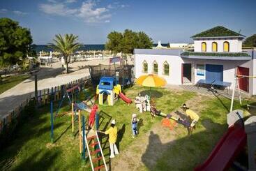 Abou Sofiane Hotel Families And Couples