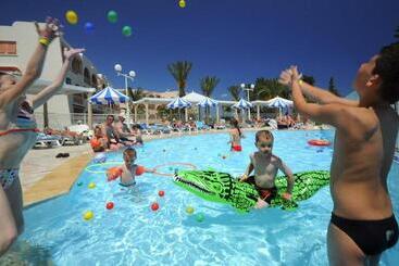 Abou Sofiane Hotel Families And Couples
