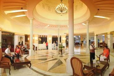 Abou Sofiane Hotel Families And Couples