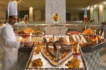 Abou Sofiane Hotel Families And Couples