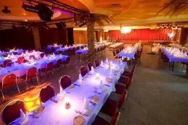 Abou Sofiane Hotel Families And Couples