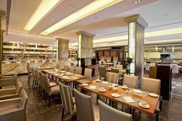 Otel Crowne Plaza Jeddah, An Ihg