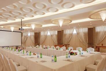 酒店 Crowne Plaza Riyadh Palace, An Ihg