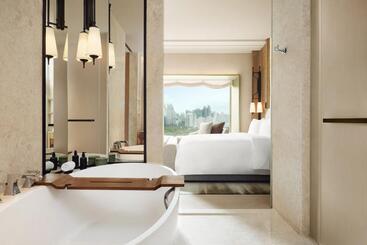 هتل Dusit Thani Bangkok