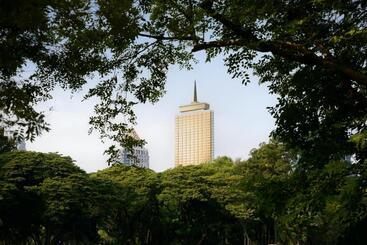 هتل Dusit Thani Bangkok
