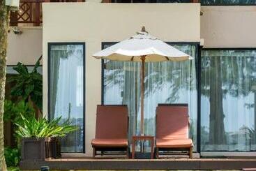 هتل Dusit Thani Laguna Phuket